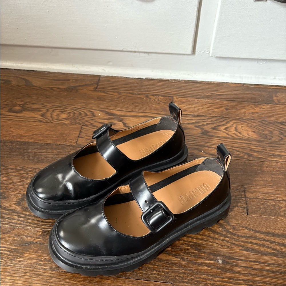 Camper Brutus Mary Jane
